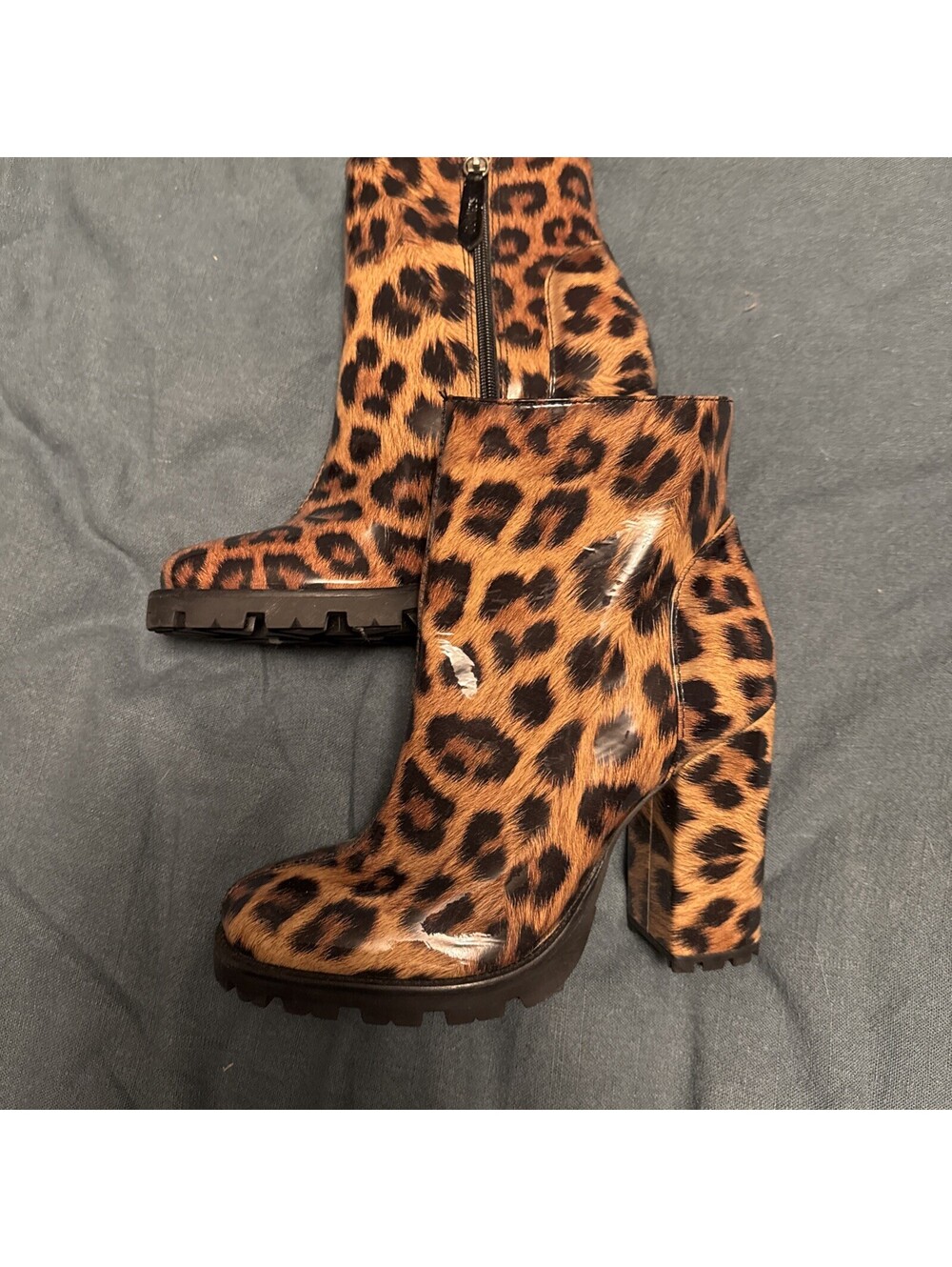 Schutz Faux Patent Leather Leopard Animal Print High Heel Ankle Booties Sz 8.5